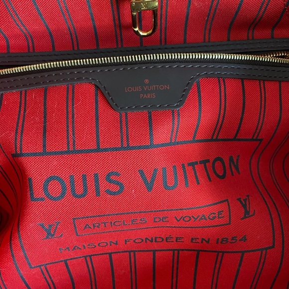 ❌SOLD❌Louis Vuitton Damier Neverfull MM With POUCH - Picture 5 of 11